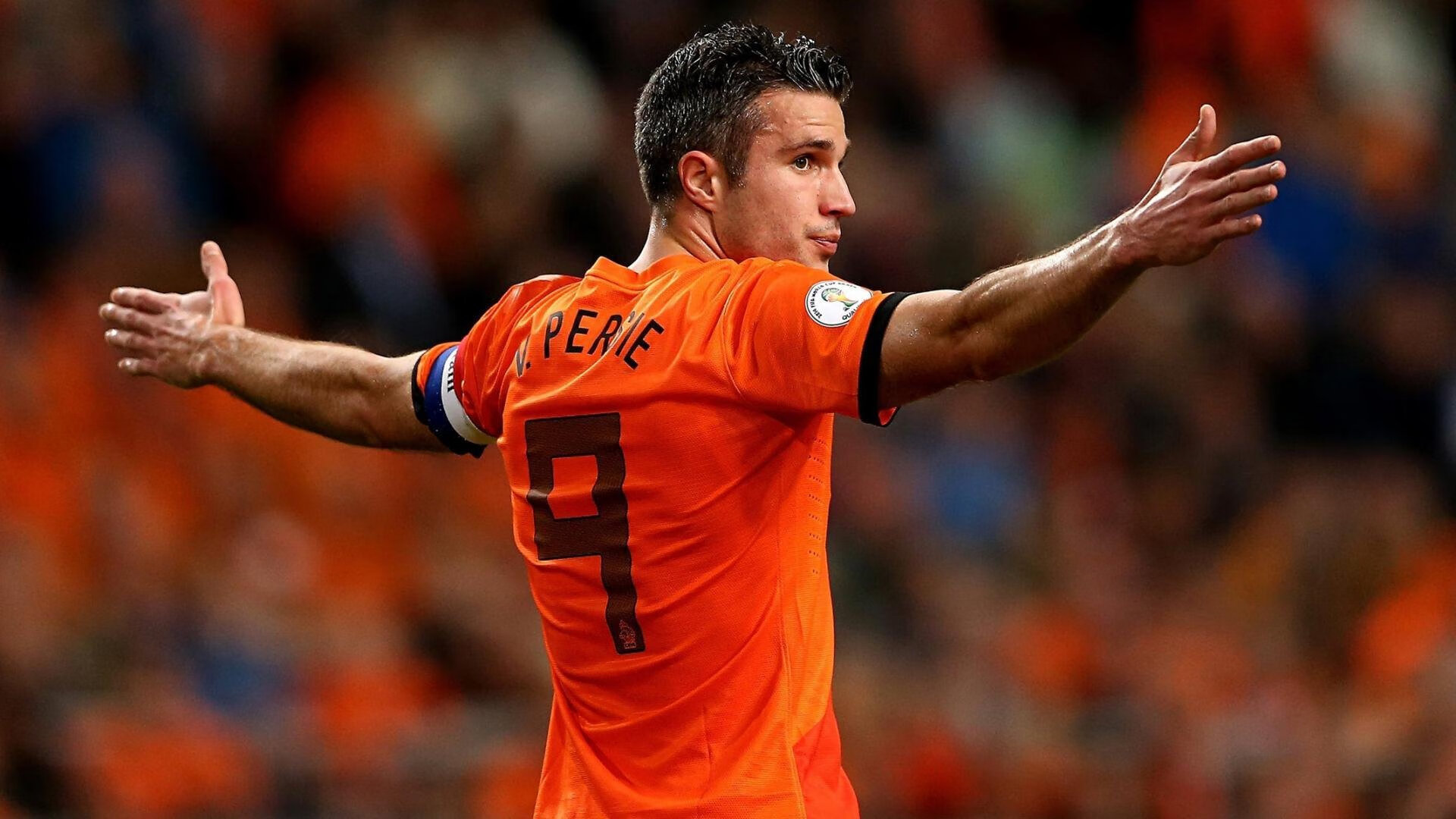 “少打游戏多打球”活动周 限定时段开放球馆免费入场