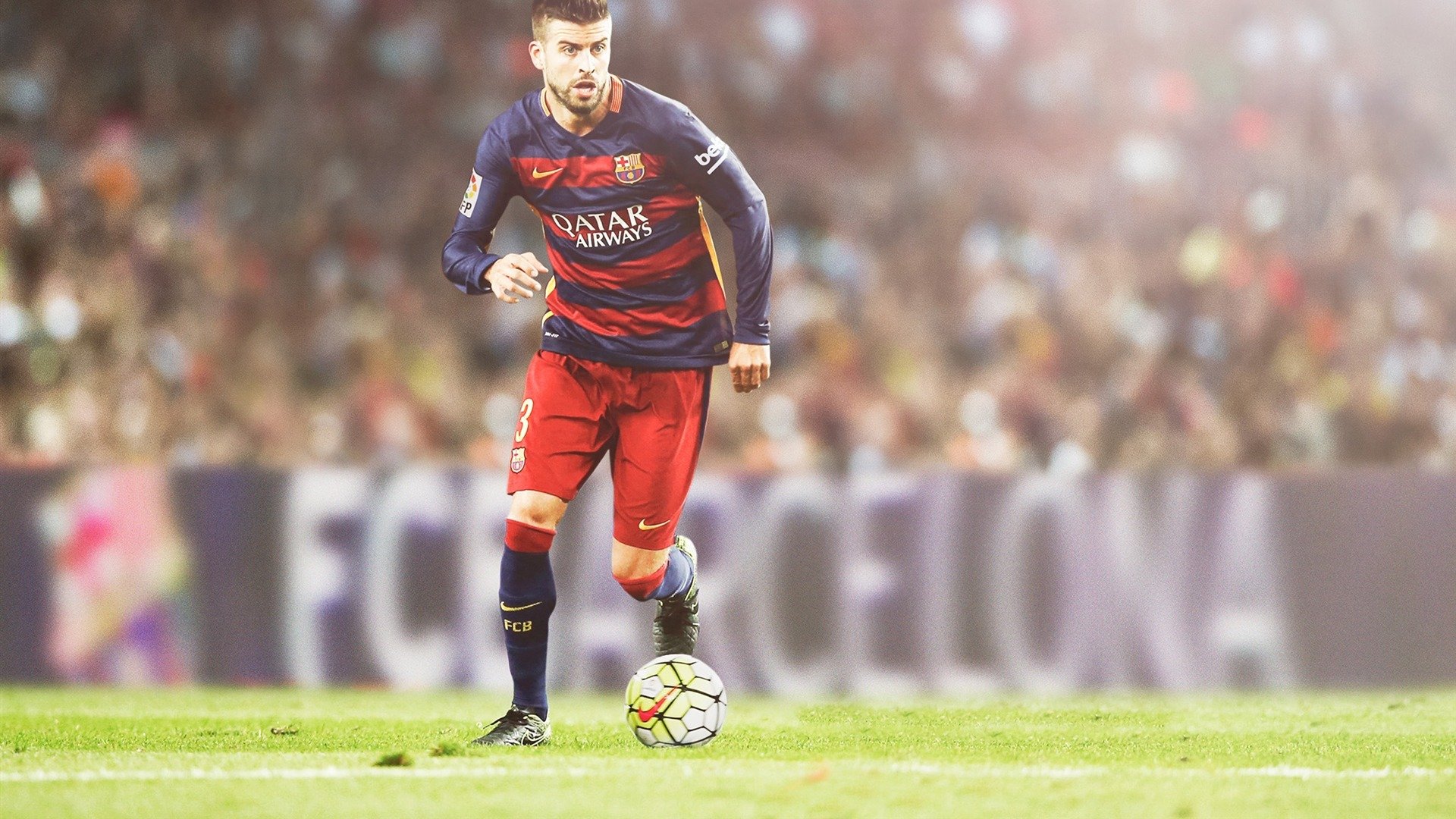 “村BA赛场升级照明首夜赛” 观众坐在拖拉机和板凳上围观